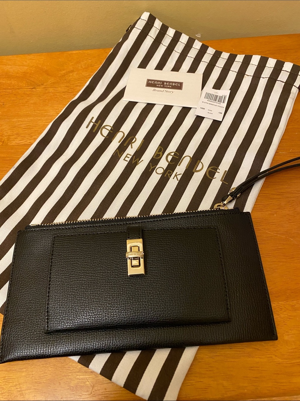 NWT Henry Bendel W 57th Wristlet Pouch Wallet